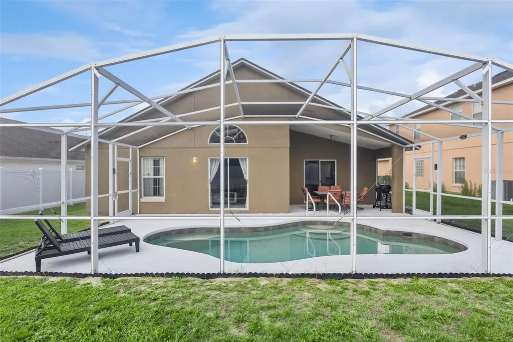 7903 Golden Pond Circle Kissimmee FL 34747