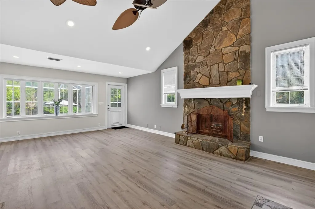 16200 Forest Oaks Drive Fort Myers FL 33908