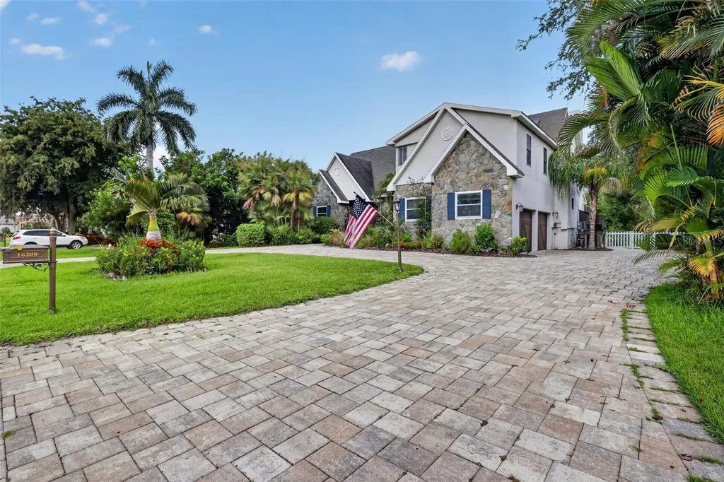 16200 Forest Oaks Drive Fort Myers FL 33908