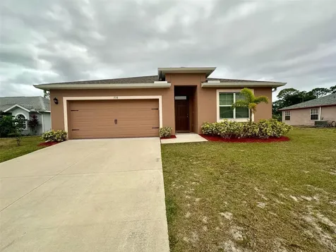 538 Vin Rose Circle SE Palm Bay FL 32909