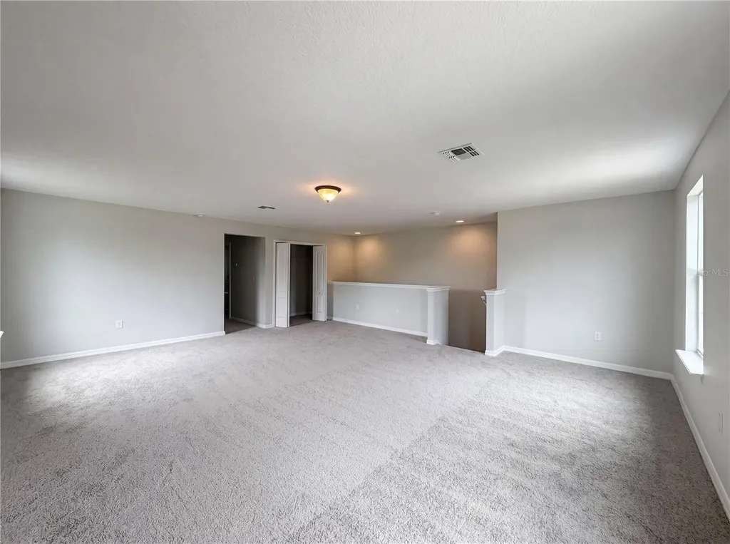 4876 Grassy Knoll Drive Tavares FL 32778