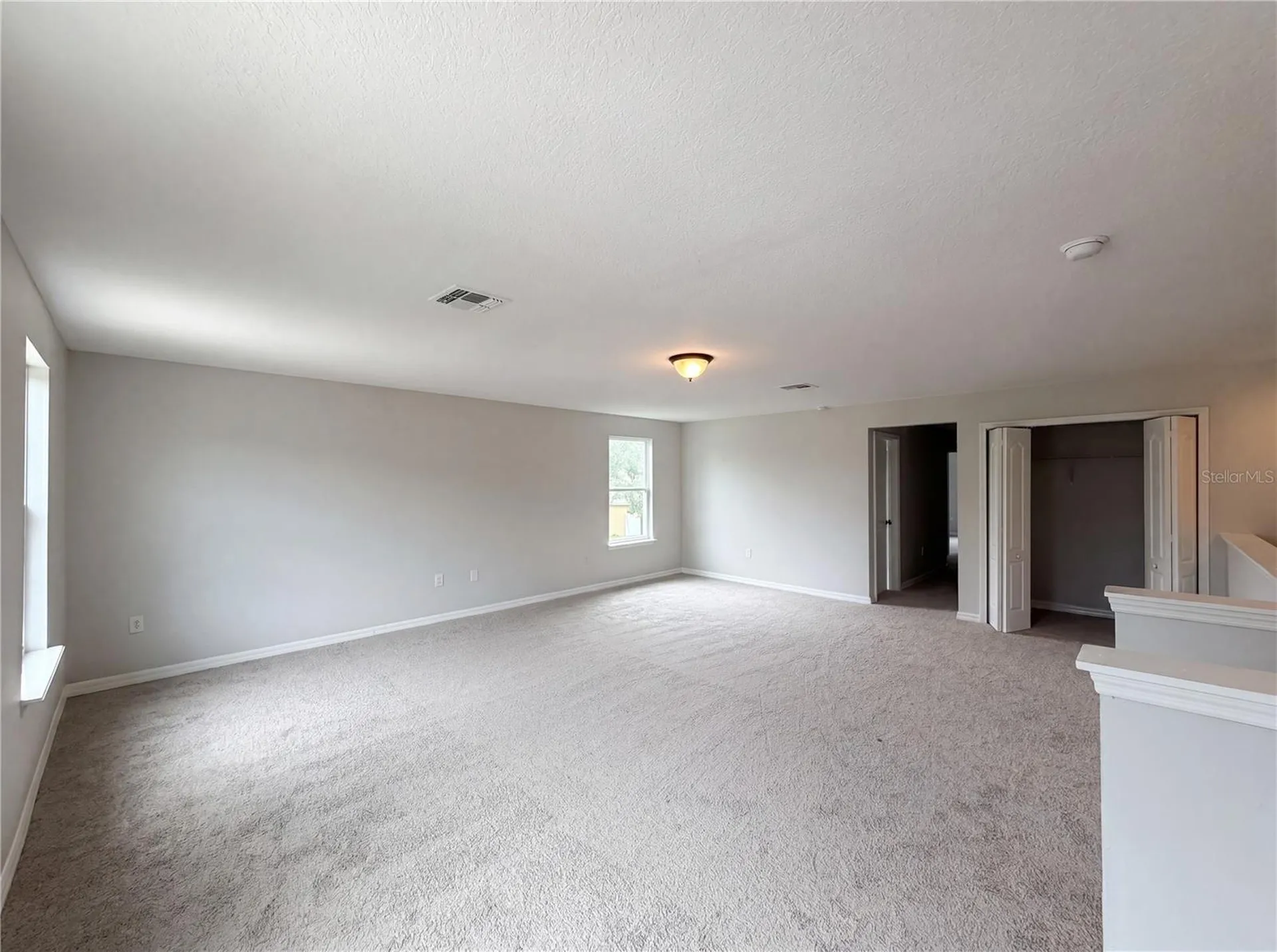 4876 Grassy Knoll Drive Tavares FL 32778