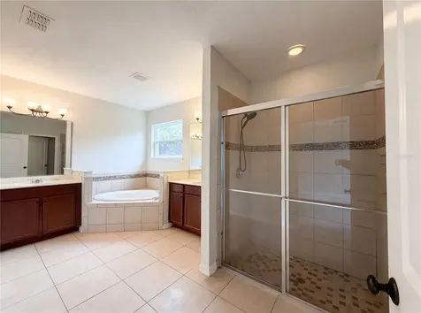 4876 Grassy Knoll Drive Tavares FL 32778