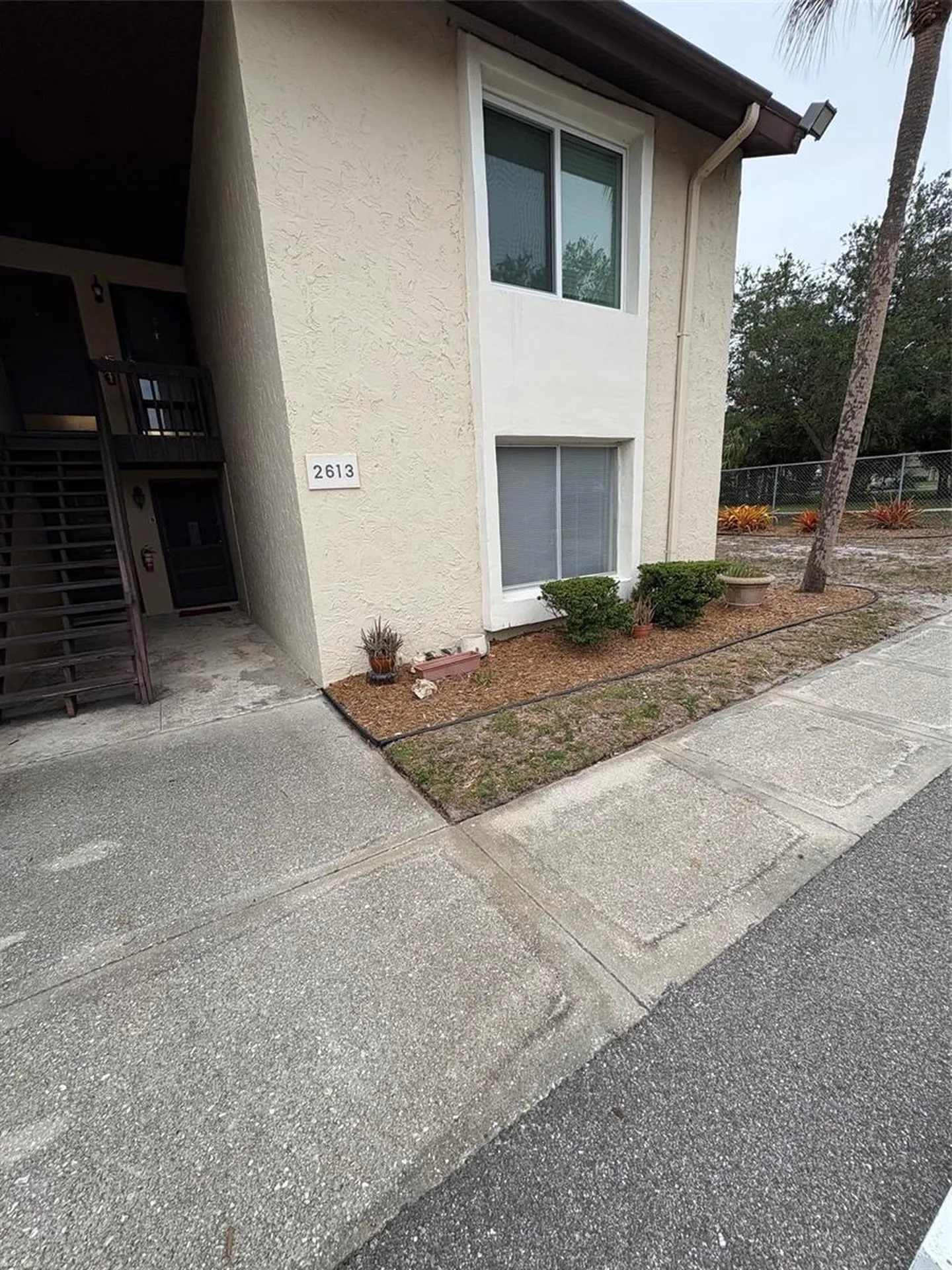 2613 Pine Lake Terrace Sarasota FL 34237