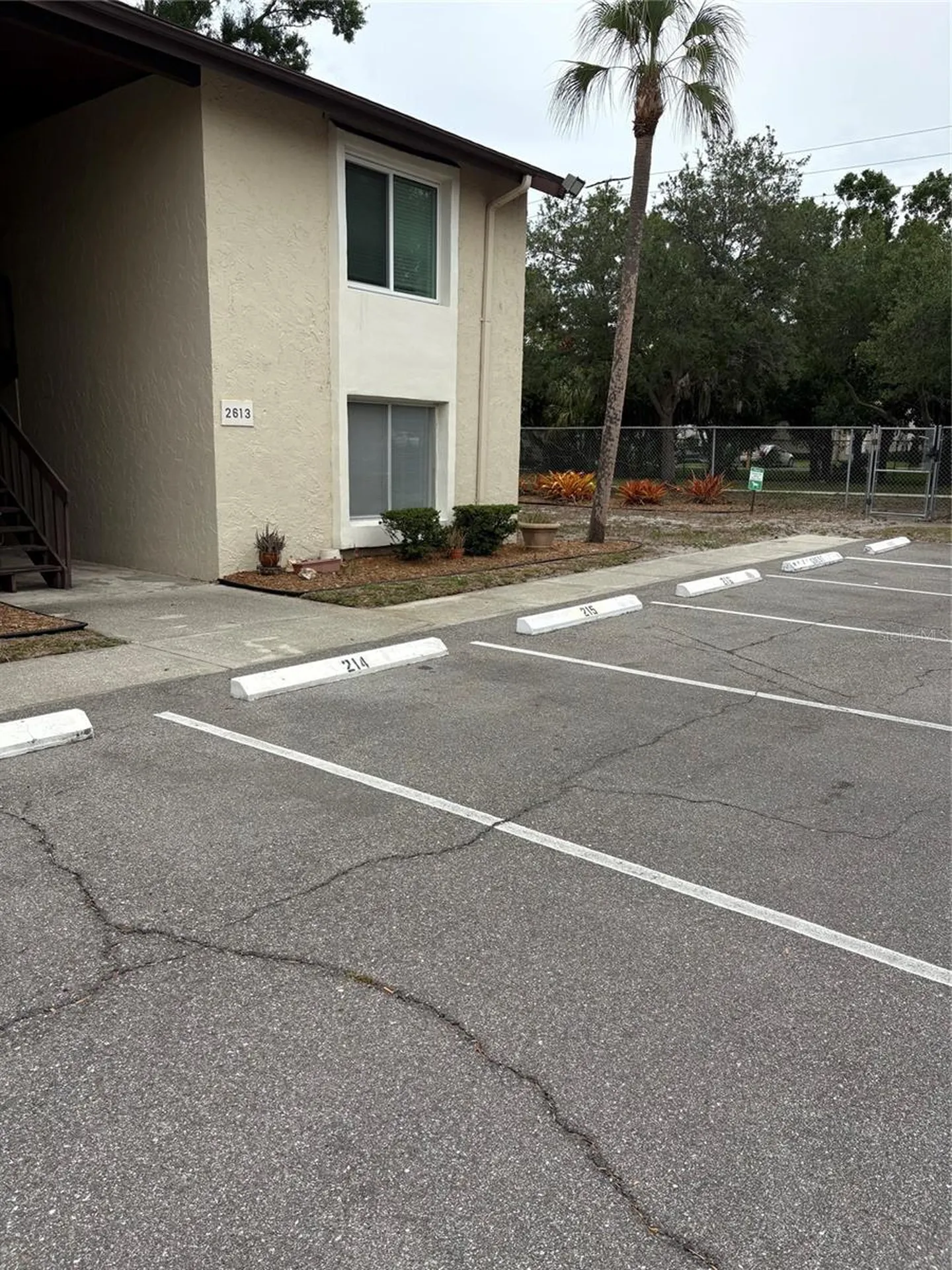 2613 Pine Lake Terrace Sarasota FL 34237