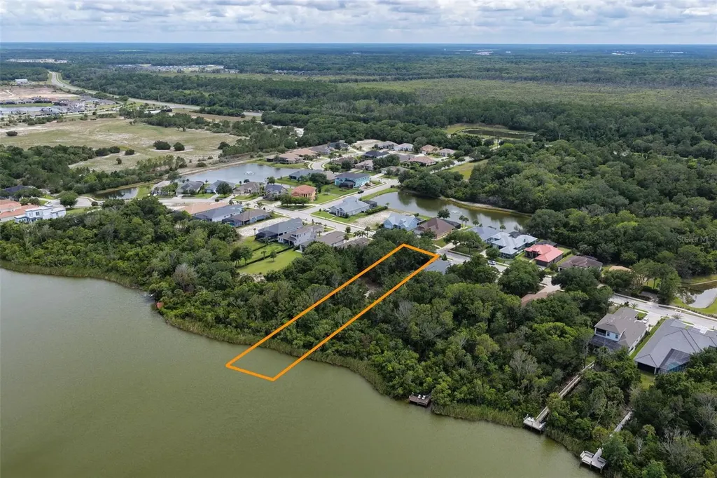 18 N Lakewalk Drive Palm Coast FL 32137