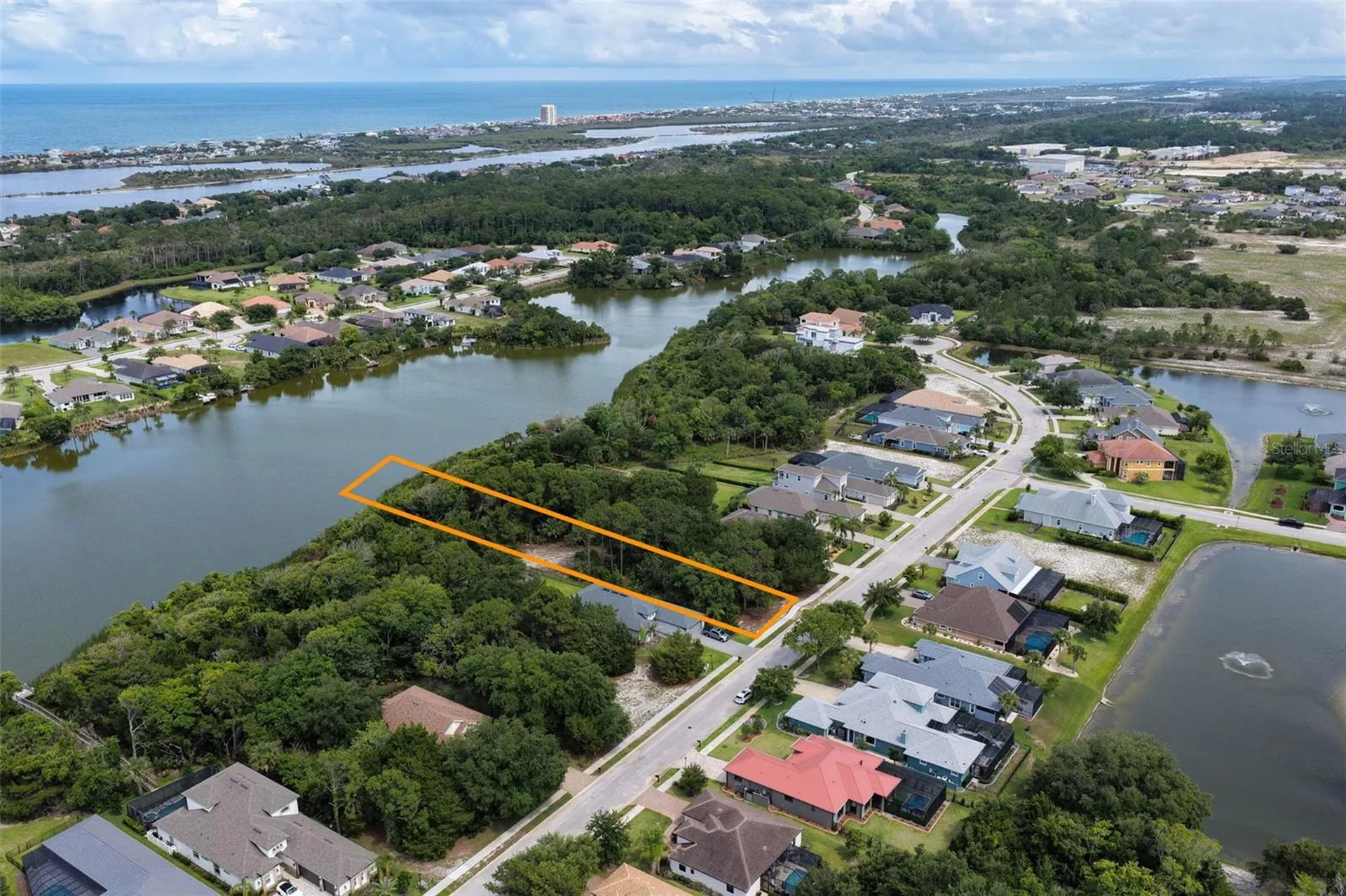 18 N Lakewalk Drive Palm Coast FL 32137