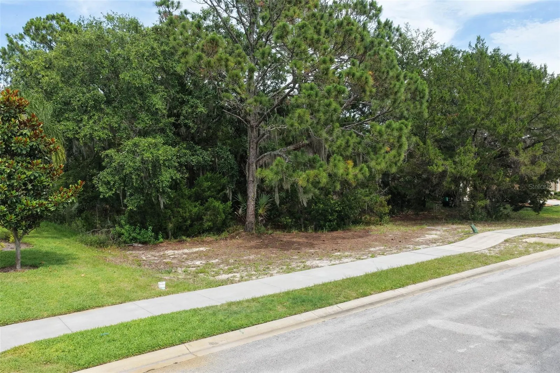 18 N Lakewalk Drive Palm Coast FL 32137