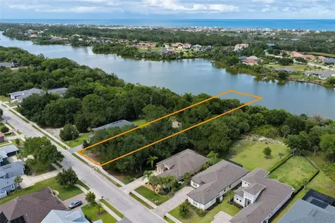 18 N Lakewalk Drive Palm Coast FL 32137
