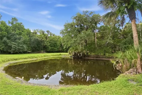 1900 Retreat Road Geneva FL 32732
