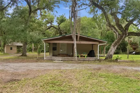 1900 Retreat Road Geneva FL 32732