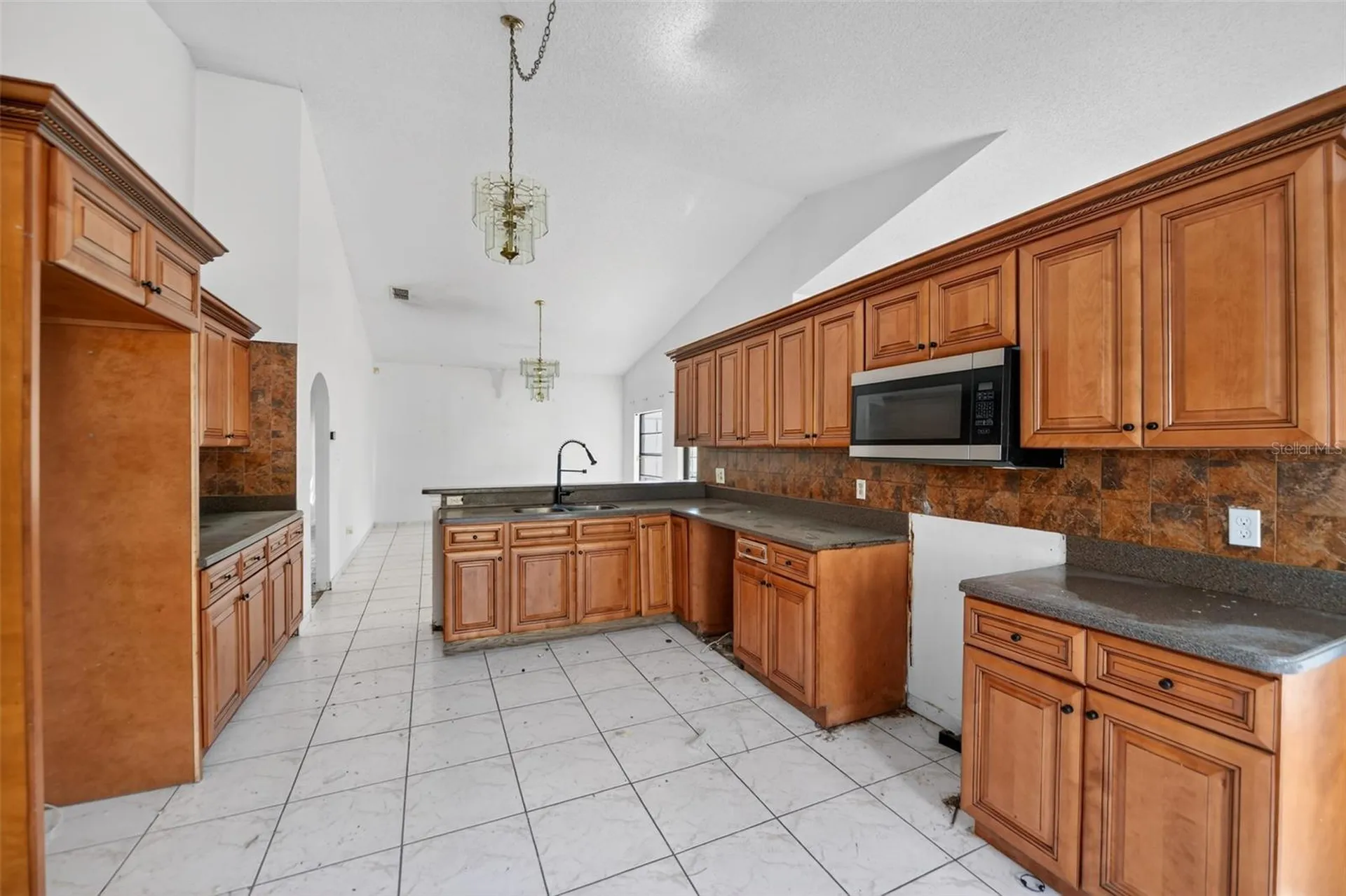 1006 N Magee Creek Court Oviedo FL 32765