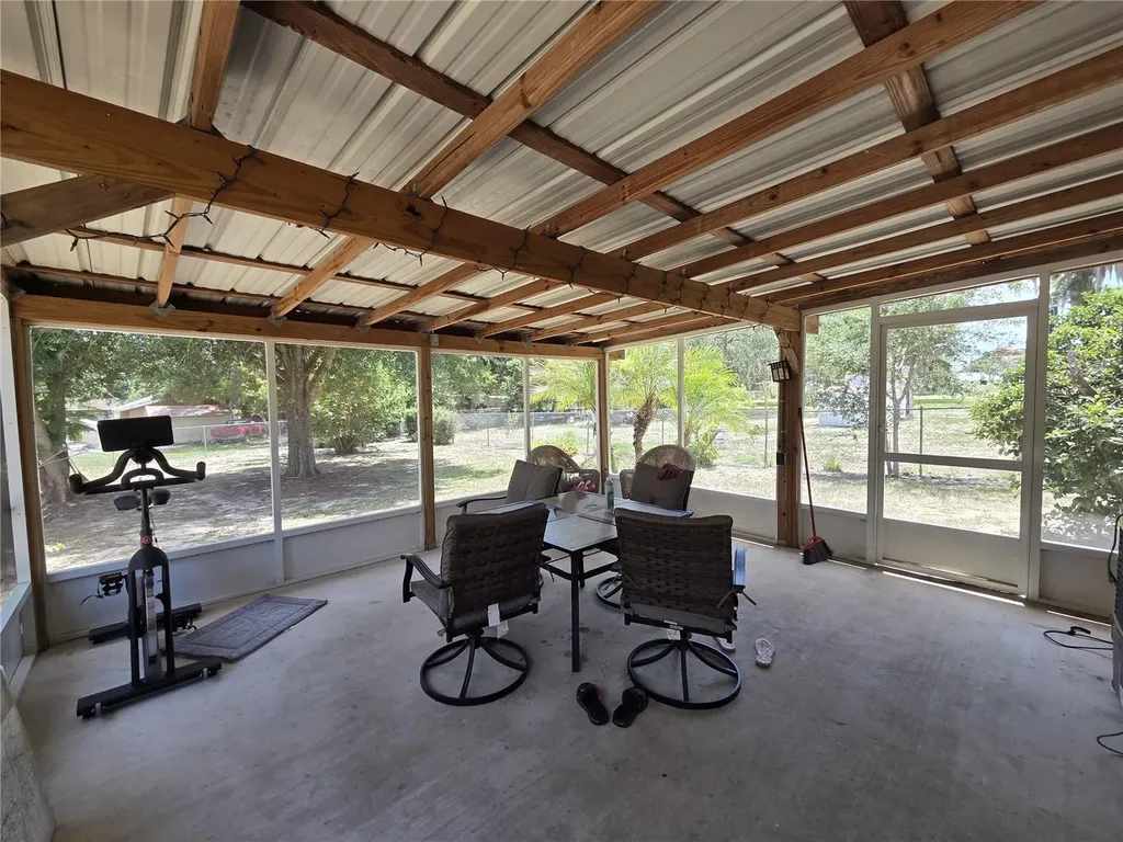 124 E F Street Frostproof FL 33843