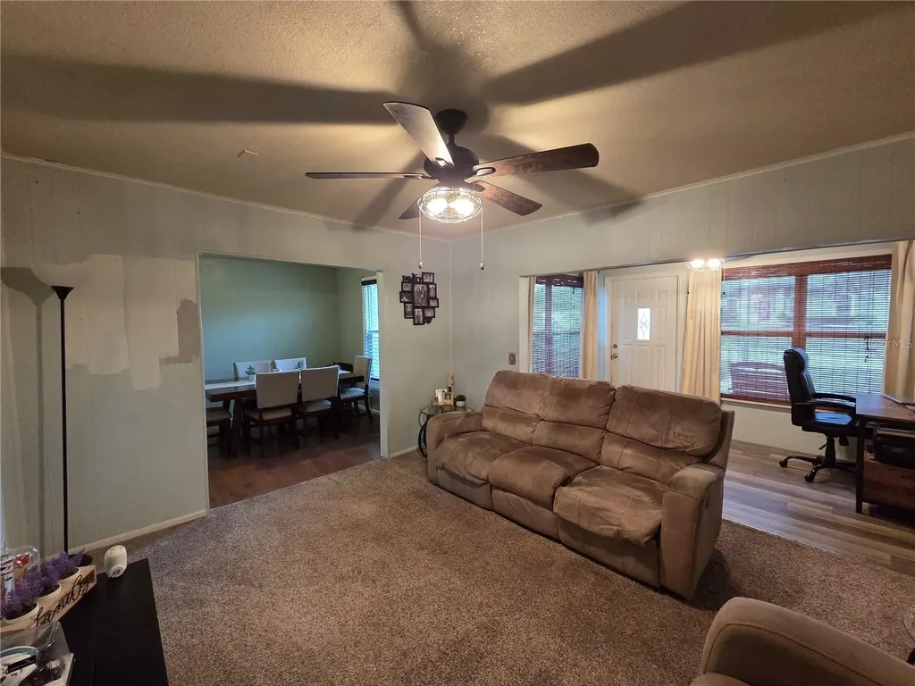124 E F Street Frostproof FL 33843
