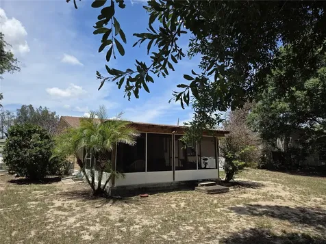 124 E F Street Frostproof FL 33843