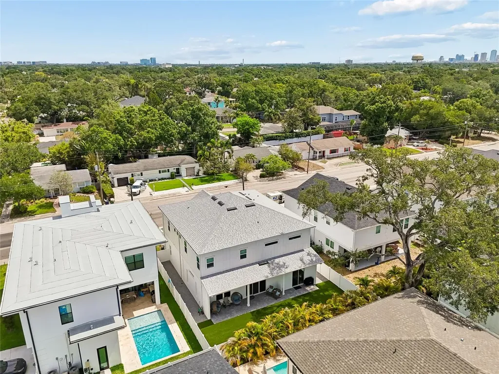 4022 W Bay To Bay Boulevard Tampa FL 33629