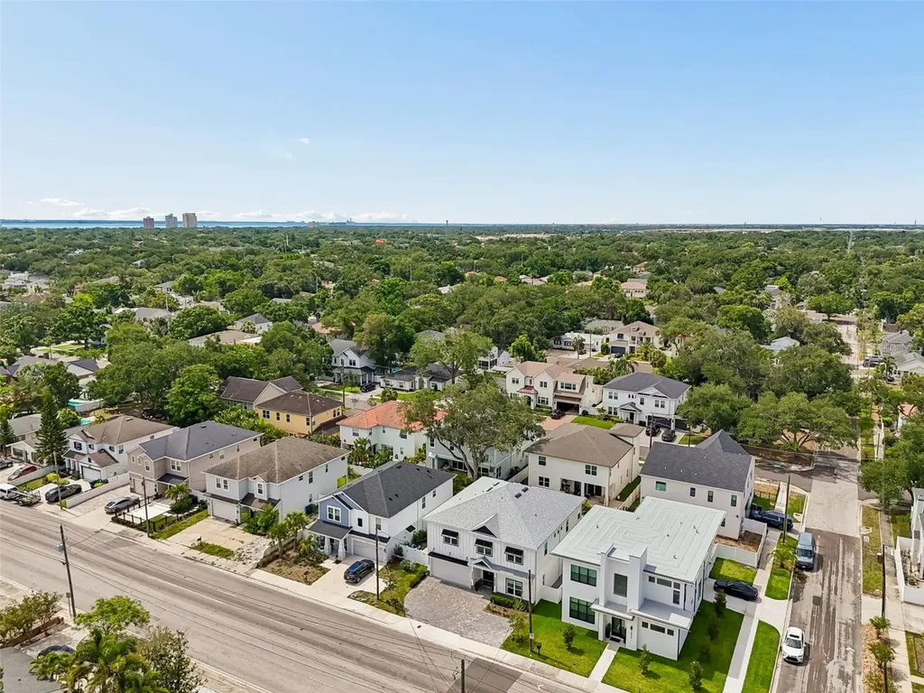 4022 W Bay To Bay Boulevard Tampa FL 33629