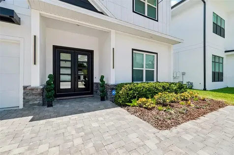 4022 W Bay To Bay Boulevard Tampa FL 33629