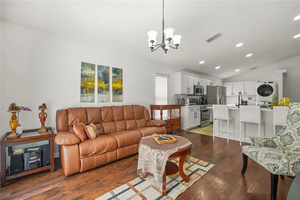638 Pine Cone Drive Davenport FL 33897