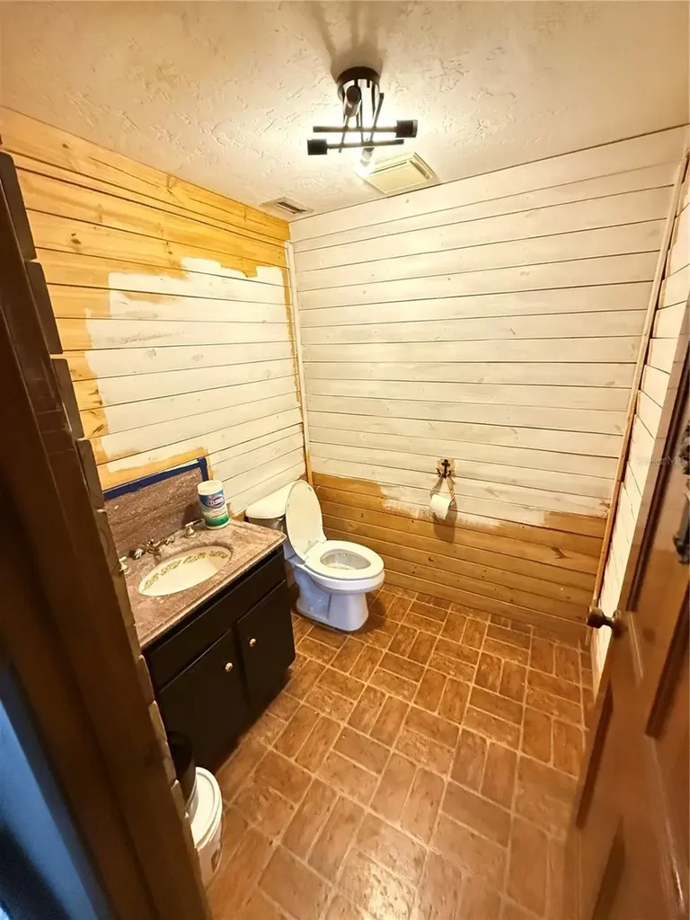 2260 Hontoon Road Deland FL 32720
