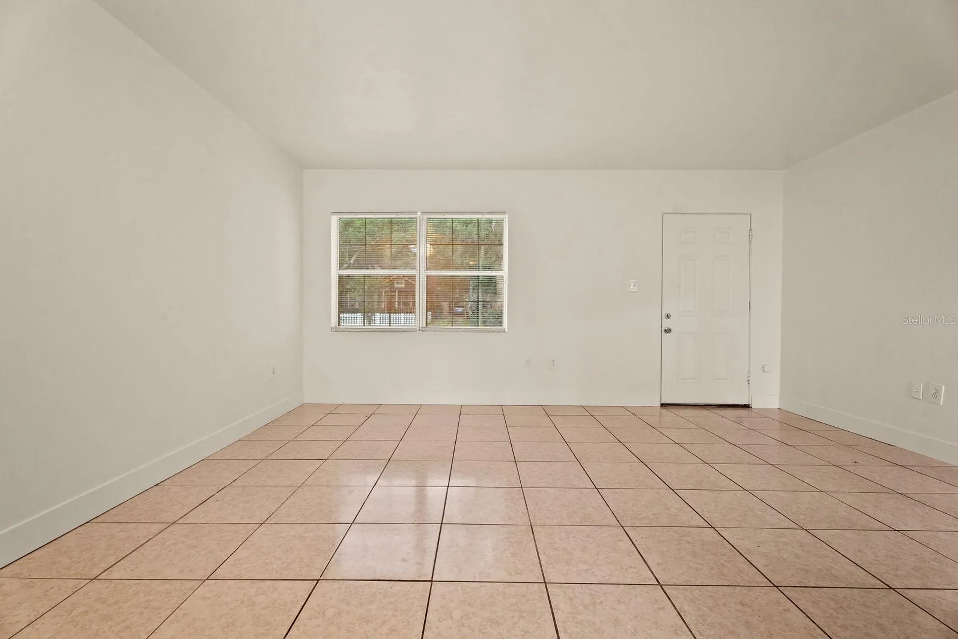 1008 - 1014 E Central Boulevard Orlando FL 32801
