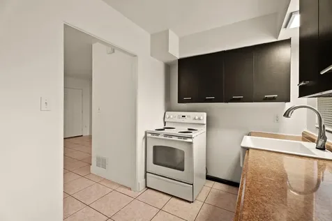 1008 - 1014 E Central Boulevard Orlando FL 32801