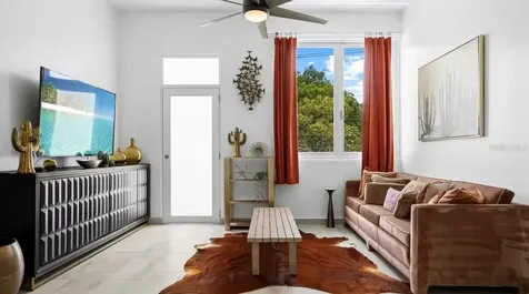 250 Calle Del Parque San Juan PR 00912