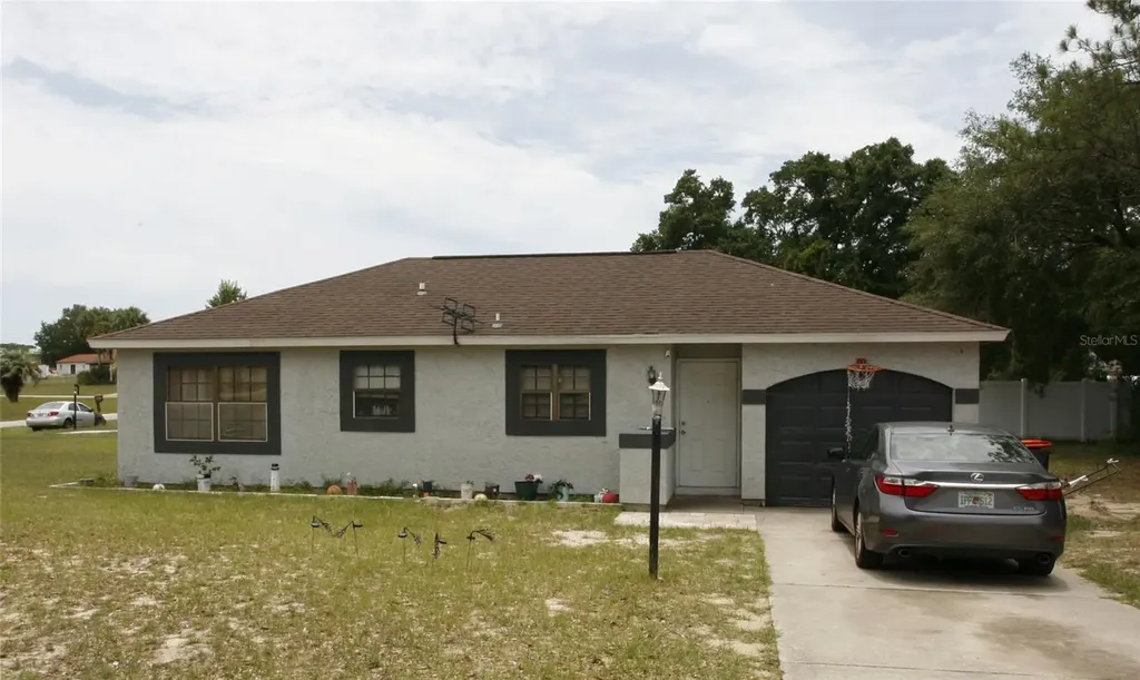 314 Oak Track Pass Ocala FL 34472