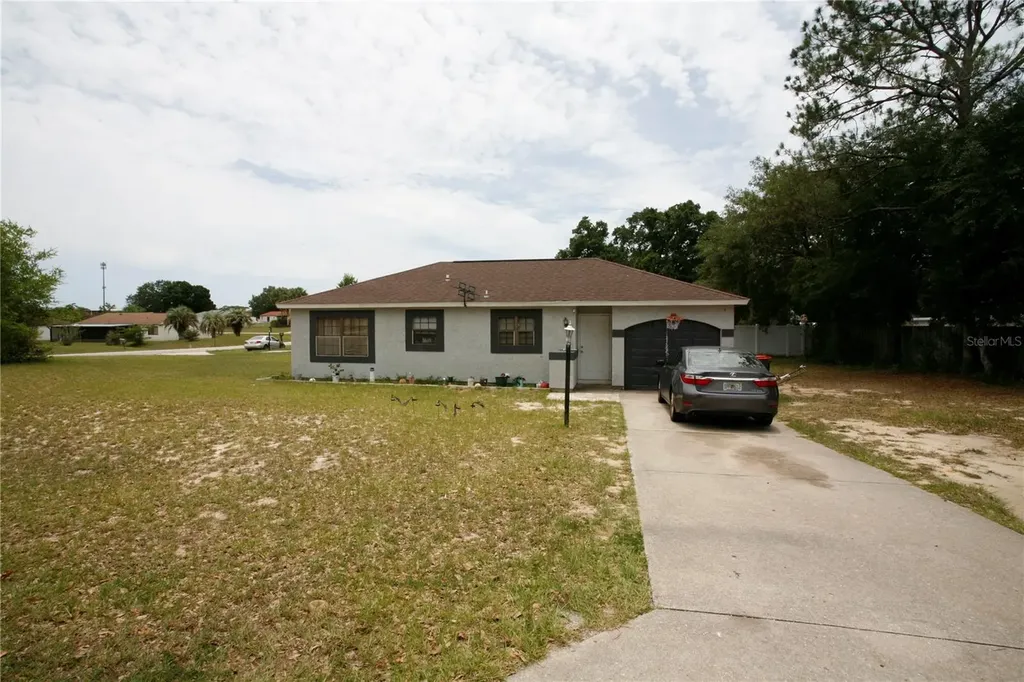 314 Oak Track Pass Ocala FL 34472