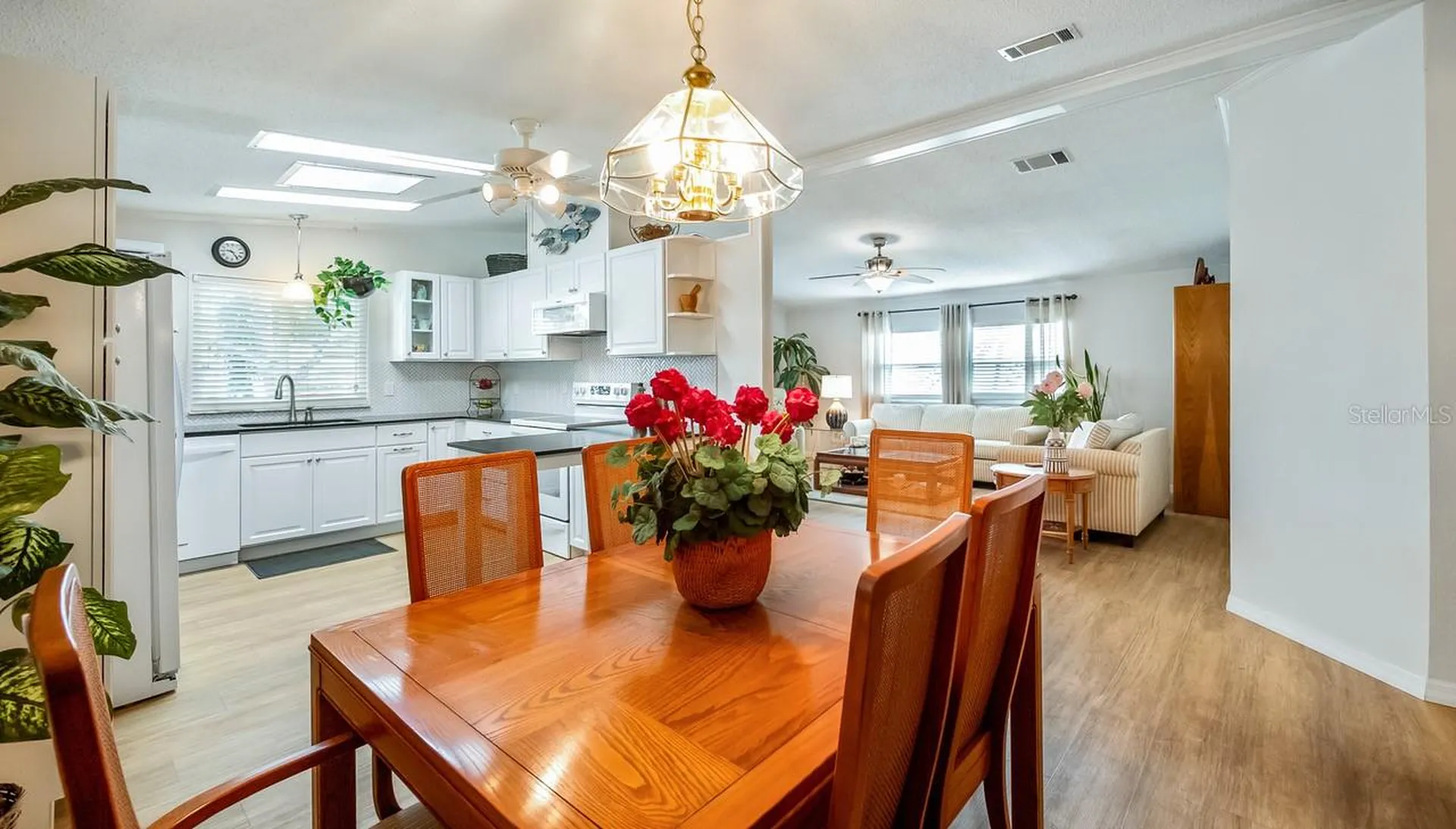 3109 Manatee Road Tavares FL 32778