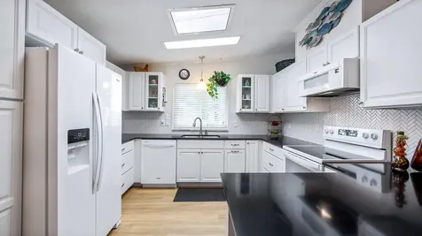 3109 Manatee Road Tavares FL 32778