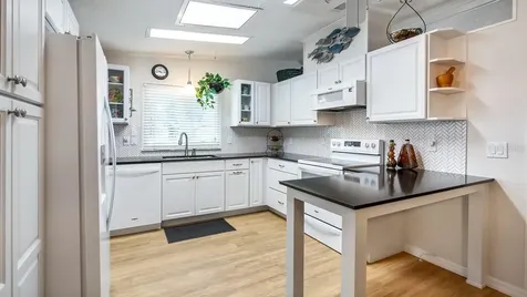 3109 Manatee Road Tavares FL 32778