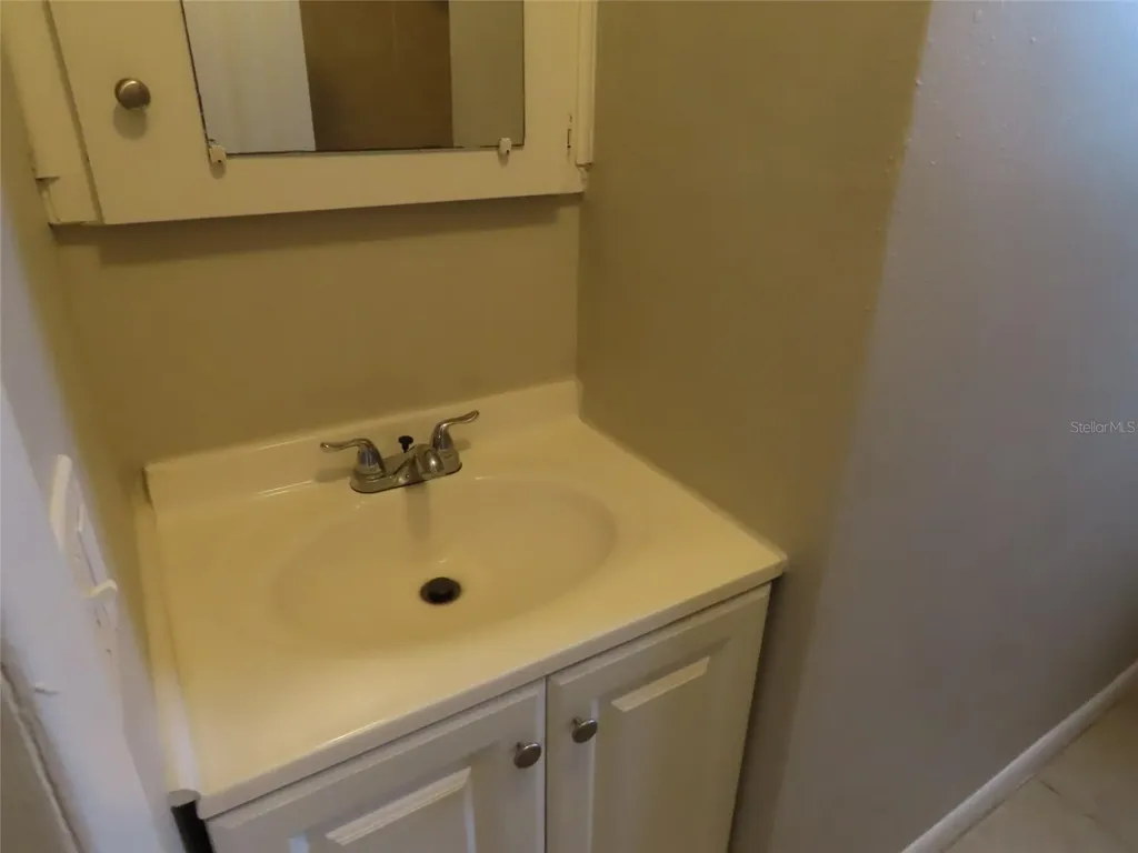 1660 S Jefferson Avenue Clearwater FL 33756