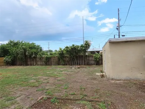 1660 S Jefferson Avenue Clearwater FL 33756