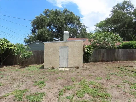 1660 S Jefferson Avenue Clearwater FL 33756
