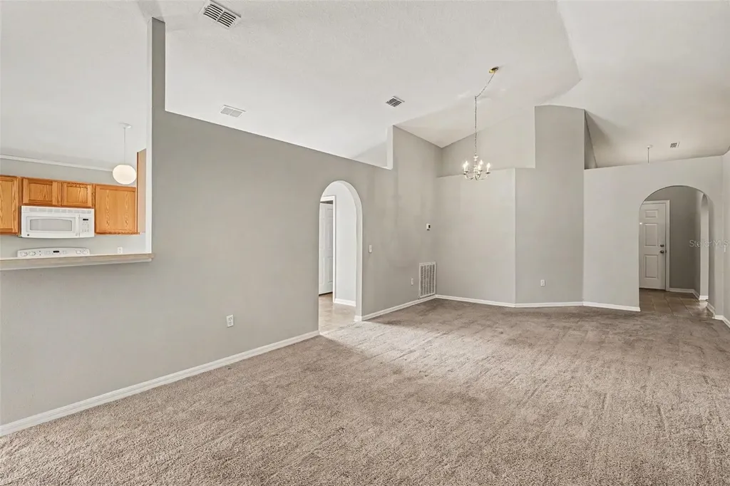 1761 Eagle Pines Circle Eagle Lake FL 33839