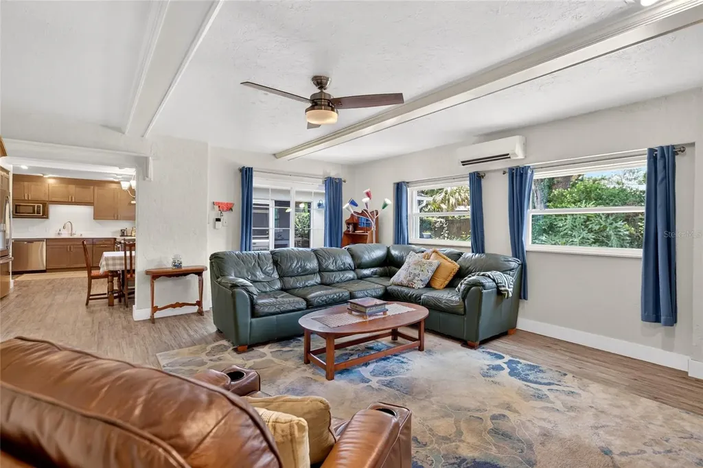 633 Buckminster Circle Orlando FL 32803