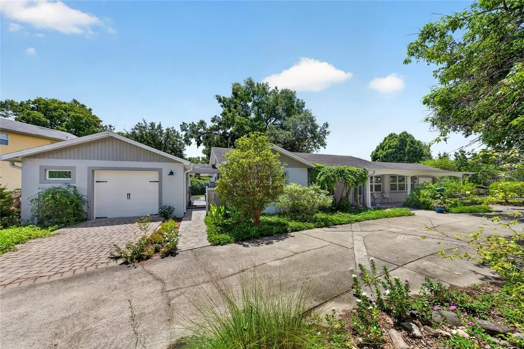 633 Buckminster Circle Orlando FL 32803