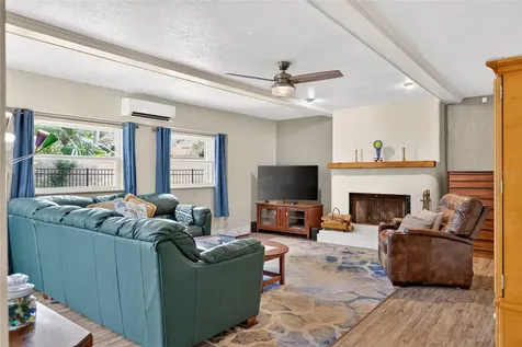 633 Buckminster Circle Orlando FL 32803