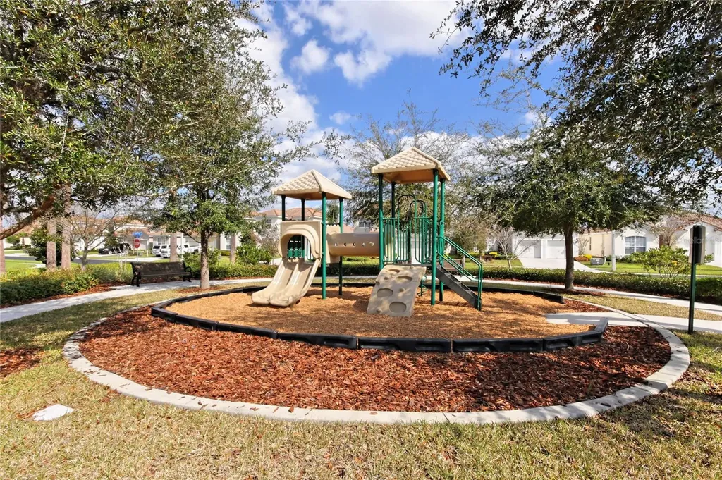 2785 Almaton Loop Kissimmee FL 34747