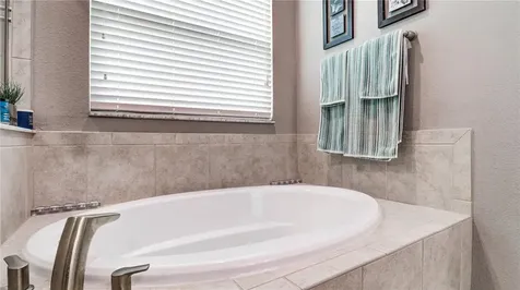 7651 Windchase Way Wesley Chapel FL 33545