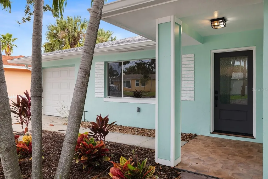280 41st Avenue St Pete Beach FL 33706
