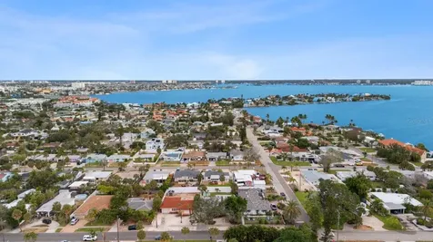280 41st Avenue St Pete Beach FL 33706