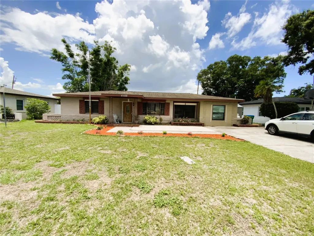 5944 51st Avenue N Kenneth City FL 33709