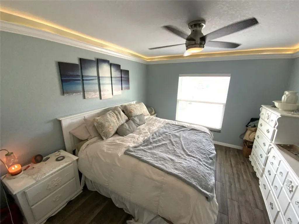 5944 51st Avenue N Kenneth City FL 33709
