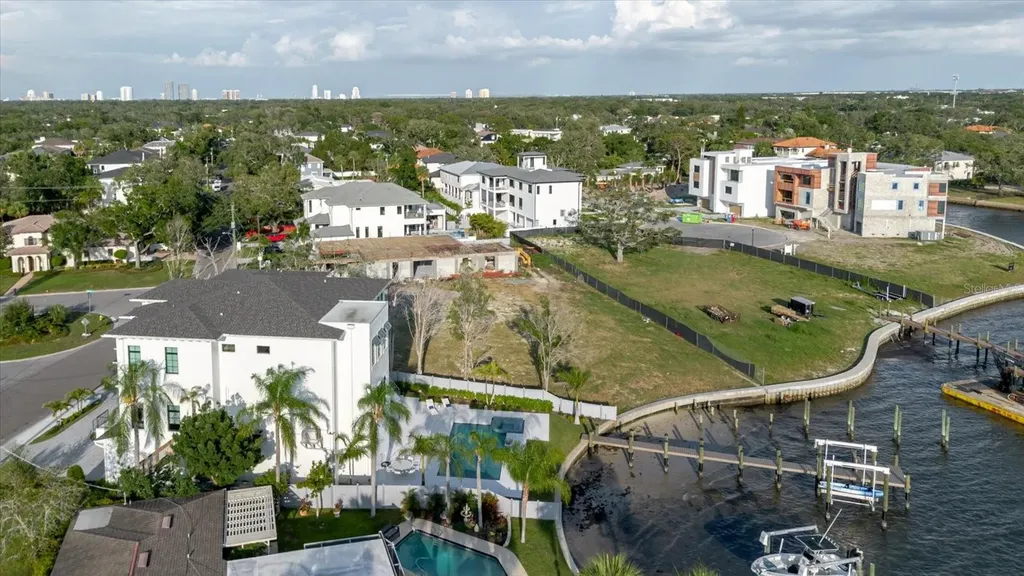 5102 W Longfellow Avenue Tampa FL 33629