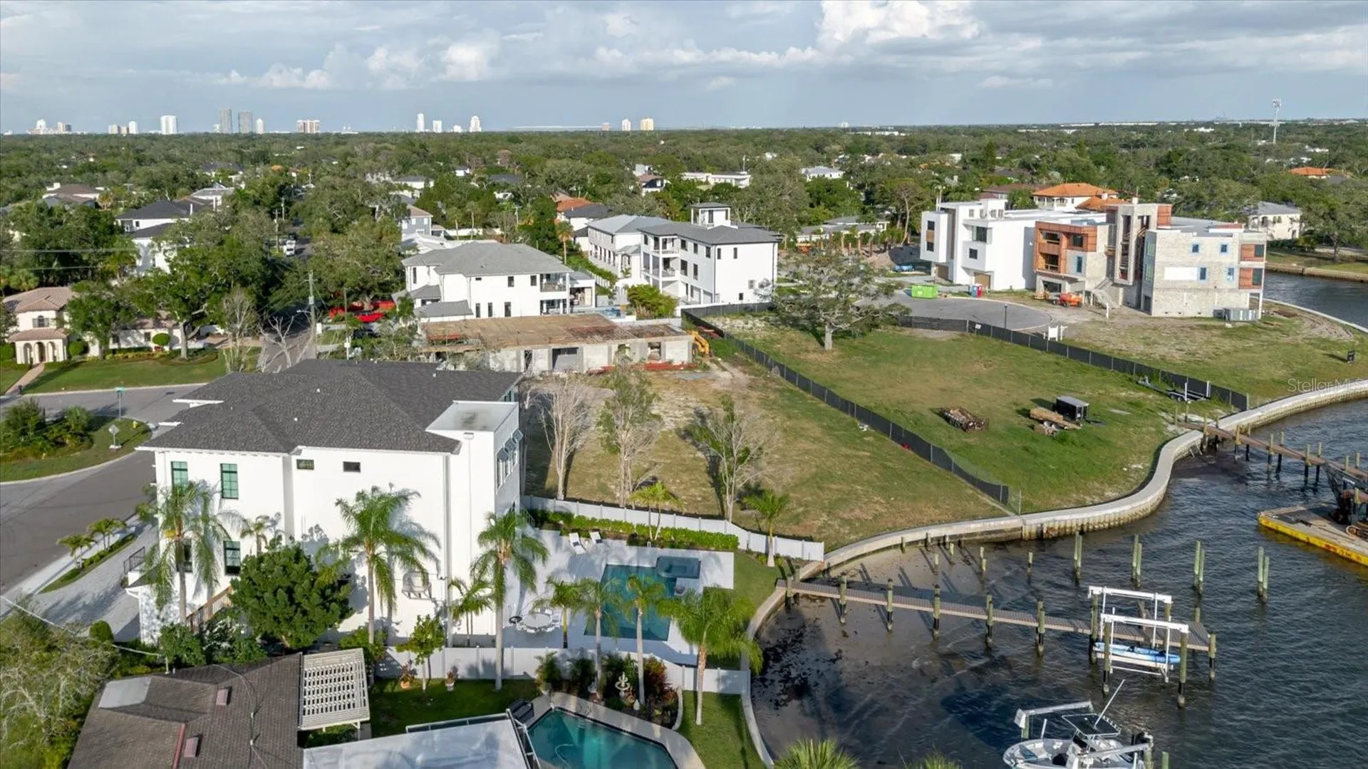 5102 W Longfellow Avenue Tampa FL 33629
