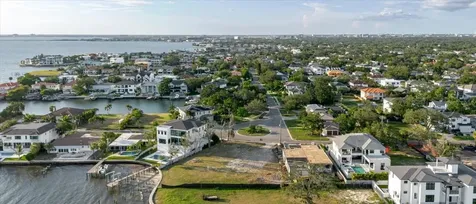 5102 W Longfellow Avenue Tampa FL 33629