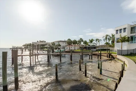 5102 W Longfellow Avenue Tampa FL 33629