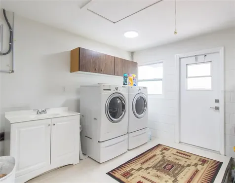 8514 Pajaro Court Orlando FL 32836